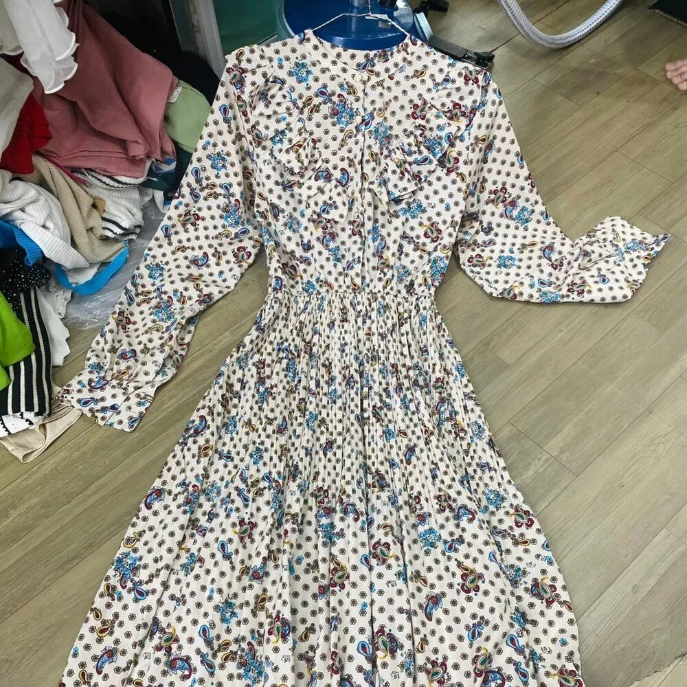 Long Sleeve Printed Maxi Dress with Round Neck - Picture 1 of 4
